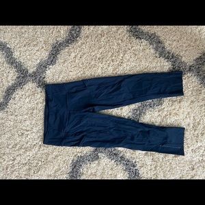 Lululemon capris leggings